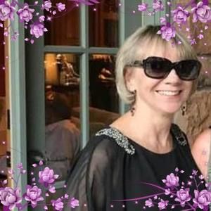 Meet your Posher, Carla